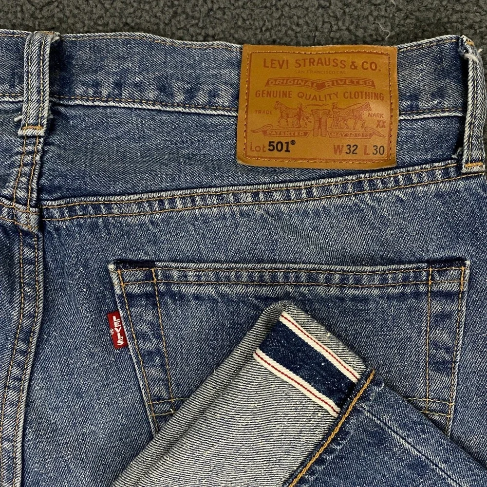 Levis 501 Original Selvedge Jeans 32x30 Blue Big E Premium Denim